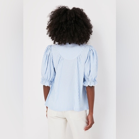 Pomander Place Tuckernuck Women's Small Blue
Stripe Selena Seersucker Blouse - Picture 9 of 12